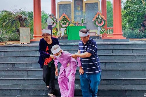 Chuyện người con gái hơn nửa thế kỷ tìm mộ cha