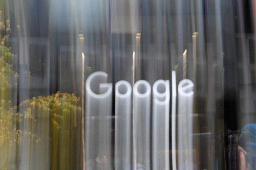 Lạm dụng chức năng khóa tài khoản YouTube, Google nhận án phạt từ Nga