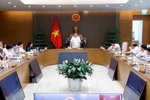 Phó Thủ tướng: Gỡ từng nút thắt, tăng khối lượng giải ngân vốn đầu tư công