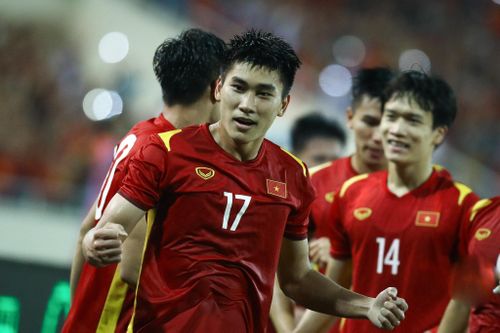 Cựu HLV Thái Lan: 'Việt Nam sẽ rất mạnh trong tương lai'