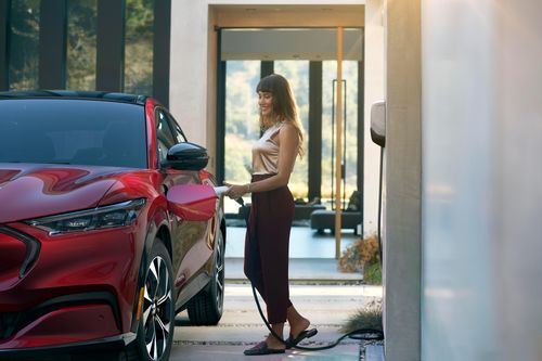 Ford hợp tác với hãng pin Trung Quốc để hạ giá bán