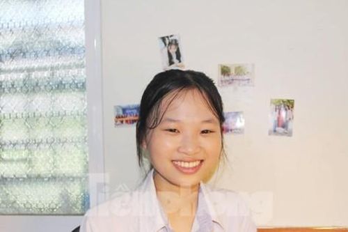 Nữ sinh á khoa khối C toàn quốc là Đảng viên, được tuyển thẳng vào 3 trường đại học tốp đầu