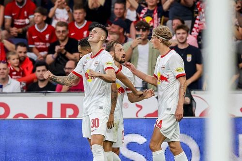 Tiền đạo MU cực thích sút tung lưới Liverpool