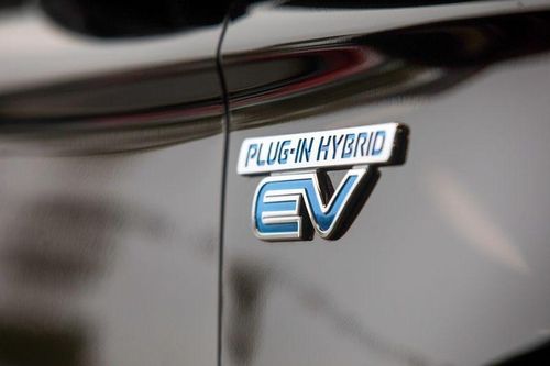 Ôtô hybrid mất dần sức hút