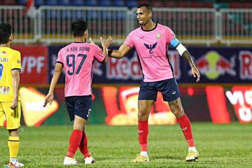 Hồng Lĩnh Hà Tĩnh vắng 3 trụ cột trước trận đối đầu Sài Gòn FC