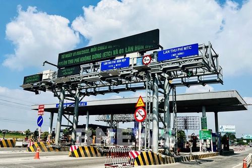 Triển khai thêm làn thu phí tự động không dừng trên Quốc lộ 5