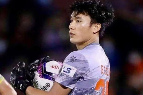Thanh Thắng tái xuất, TPHCM đánh bại Hải Phòng: Dấu chấm hết cho thủ môn Bùi Tiến Dũng?