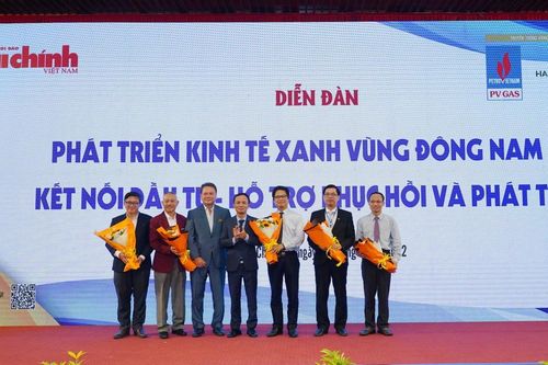 Một số hình ảnh tại diễn đàn Phát triển kinh tế xanh vùng Đông Nam Bộ
