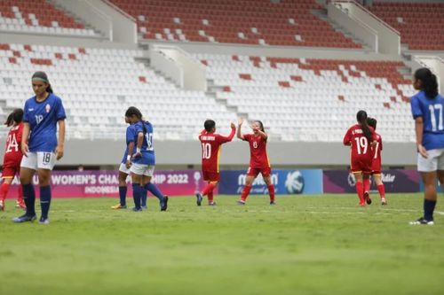 Việt Nam và Thái Lan vào bán kết Giải U18 nữ ĐNA