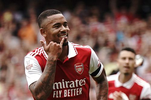 Jesus lập hat-trick giúp Arsenal đè bẹp Sevilla