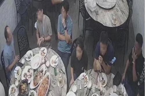 Ăn uống no say, nhóm khách 16 người rời đi 'quên' trả tiền