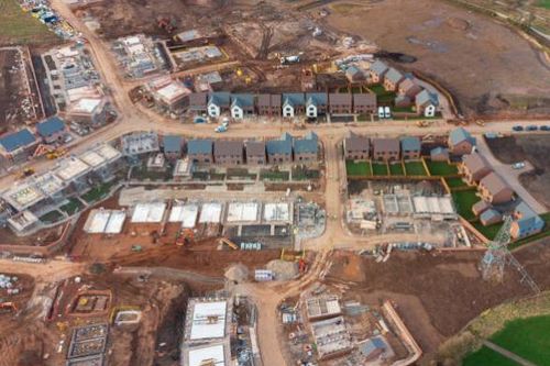 Giá chung cư, đất nền đã chững lại