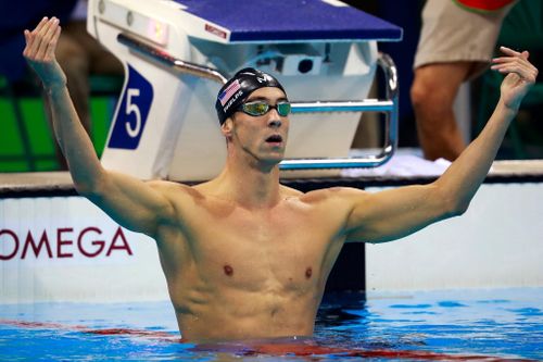 Chế độ ăn 10.000 calories của Michael Phelps