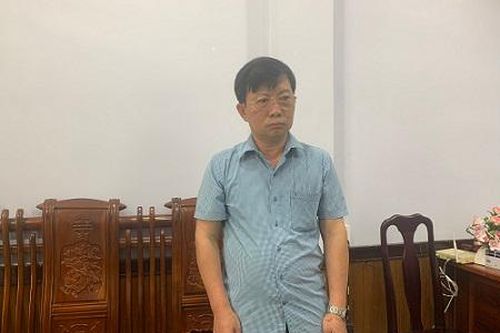 Bắt tạm giam Giám đốc CDC Cà Mau