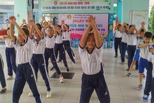 Quy định cấp phó trong cơ sở giáo dục: Bất cập từ chính sách