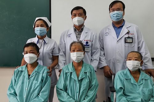 TPHCM tầm soát bệnh hoại tử xương hàm mặt hậu COVID-19