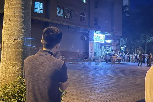 Nam sinh lớp 12 rơi từ tầng cao chung cư tử vong