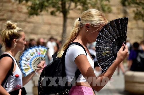 Tây Ban Nha công bố một loạt biện pháp khẩn cấp để tiết kiệm năng lượng