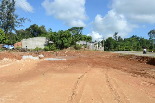 Quảng Ngãi: Tuyến đường nối Trung tâm phía Bắc và Nam đô thị Vạn Tường bao giờ mới xong