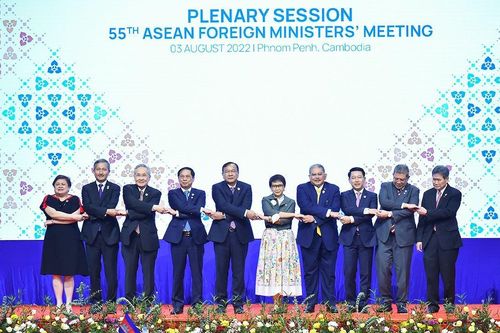 ASEAN cần đoàn kết hơn bao giờ hết