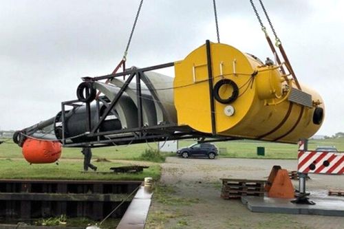 Turbine tạo điện nhờ sóng biển