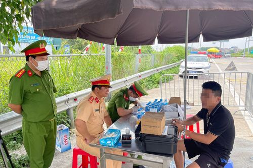 Tăng cường xử lý tài xế sử dụng ma túy trên cao tốc