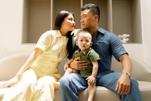 Diễn viên Xuân Phúc - đại úy Phong 'Đấu trí' tiết lộ vợ đẹp bằng tuổi