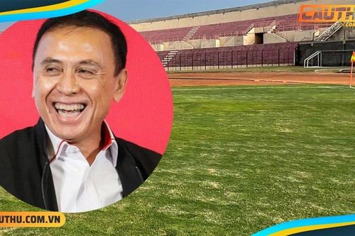 Bị chê sân xấu, chủ tịch PSSI đáp trả: 'Đừng phàn nàn nữa, hãy tận hưởng đi'