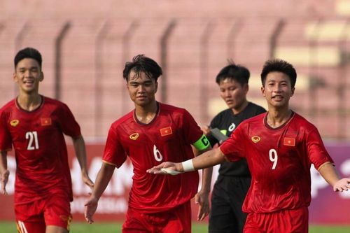 Việt Nam thắng đậm Philippines 5-0, sẵn sàng đấu chủ nhà Indonesia