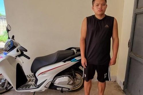 Lập Facebook giả hot girl để lừa đảo chiếm đoạt tài sản
