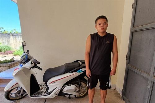 Người đẹp có... râu!