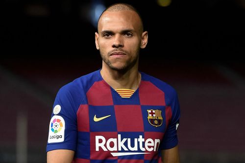 Barca nguy cơ mất khoản tiền lớn vì Braithwaite