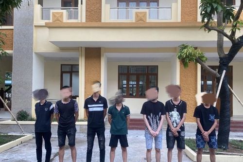 Nghi án đi 'giải quyết mâu thuẫn', 2 thiếu niên mất lái đâm vào nhà dân tử vong
