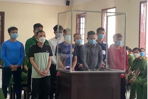 7 án tử hình cho đường dây vận chuyển ma túy xuyên biên giới