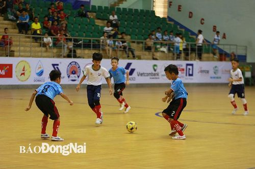 Trảng Bom và Tân Phú bất phân thắng bại