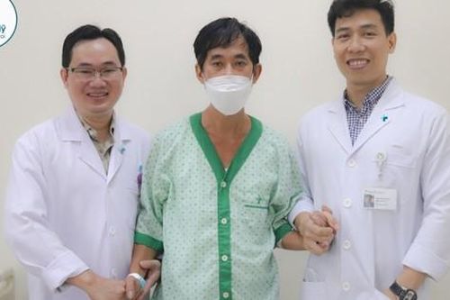 Phẫu thuật cắt bản sống một bên điều trị u bao sợi thần kinh (SCHWANNOMA) thành công cho nam bệnh nhân 59 tuổi
