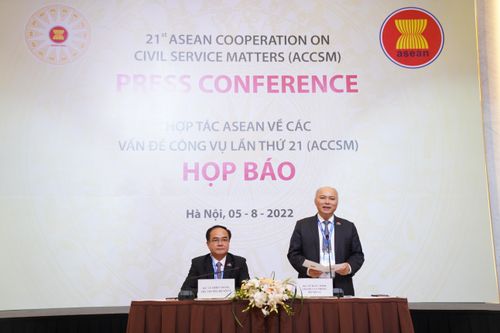 Ưu tiên thực hiện thích ứng của nền công vụ đối với các thách thức mới