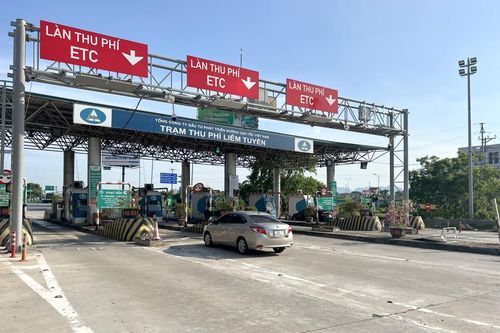 Rối rắm mức tối thiểu trong tài khoản trả phí tự động khi đi cao tốc