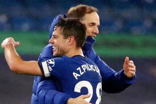 Đội trưởng Cesar Azpilicueta gia hạn Chelsea 2 năm
