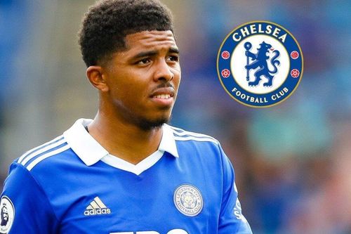 Chelsea phá kỷ lục mua trung vệ đàn em Maguire