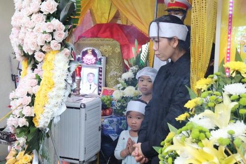 Tiếc thương người Cảnh sát hình sự hy sinh khi truy bắt tội phạm