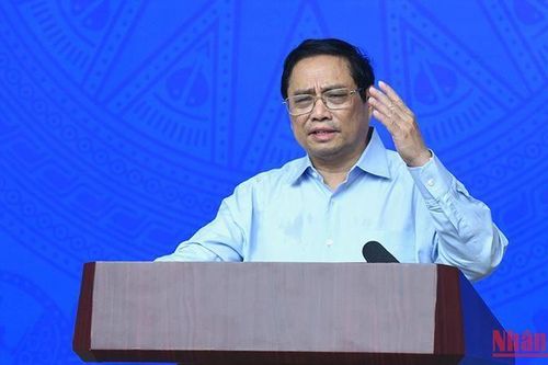 Tuyệt đối không chủ quan trước dịch Covid-19, đẩy nhanh tiến độ tiêm chủng vaccine