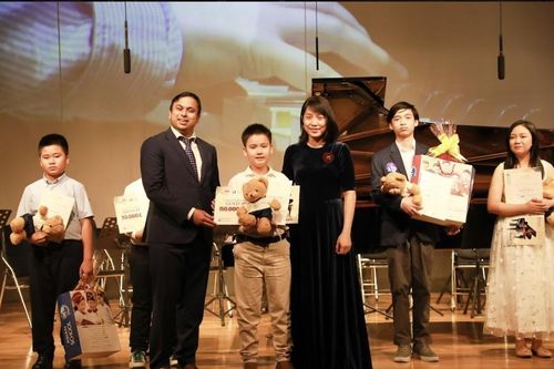 1 tỷ đồng vinh danh, nuôi dưỡng tài năng nhí lĩnh vực piano
