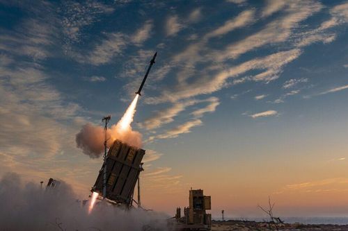 Israel kích hoạt Vòm Sắt giữa xung đột tại Dải Gaza