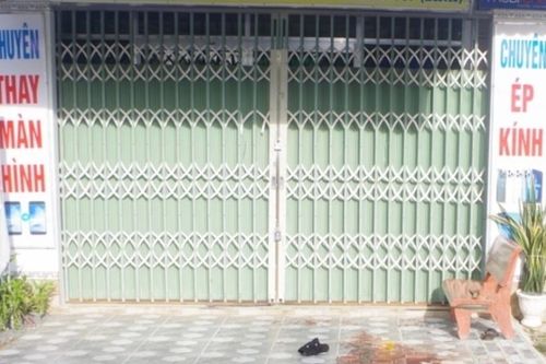 Đi tìm tình nhân của vợ đánh ghen, người chồng bị đâm gục