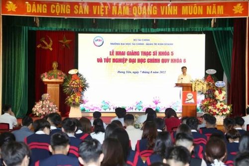 Khai giảng lớp thạc sỹ khóa 5 chuyên ngành Tài chính - Ngân hàng