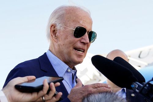 Ông Biden quan ngại khi Trung Quốc tuyên bố tiếp tục tập trận