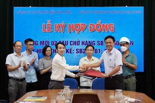 Hòa Phát đóng mới hai tàu biển tải trọng 24.500 tấn