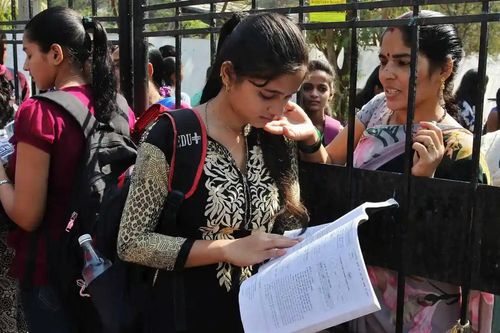 Sinh viên Ấn Độ không nói được một từ tiếng Anh dù IELTS 7.0