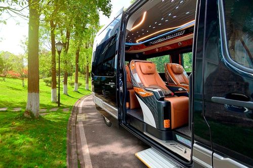 Tương lai nào cho xe limousine hoán cải chở khách